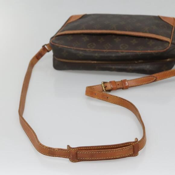 LOUIS VUITTON Monogram Trocadero 30 Shoulder Bag M51272 - Picture 7 of 13